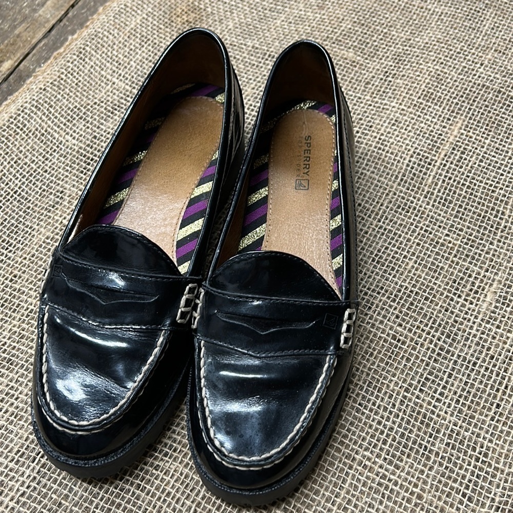 Sperry Black Patent Windsor Lug Sole Penny Loafer 6.5